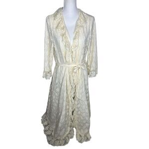 Vintage 1960’s Chika by Jaconelli Saks Lace Dressing Gown Robe Rare Find!! M/L